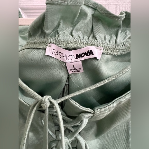 Lace-Up/Tie up mini dress in Sage green - Picture 5 of 6